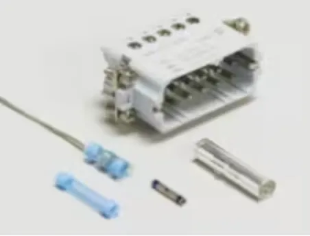 Automotive Connectors DT PLUG ASM